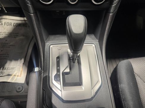 Used 2023 Subaru Crosstrek 2.0i image 33