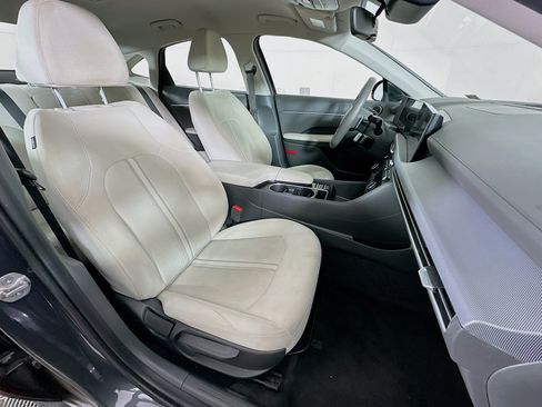 Used 2024 Hyundai Sonata SEL FWD image 29