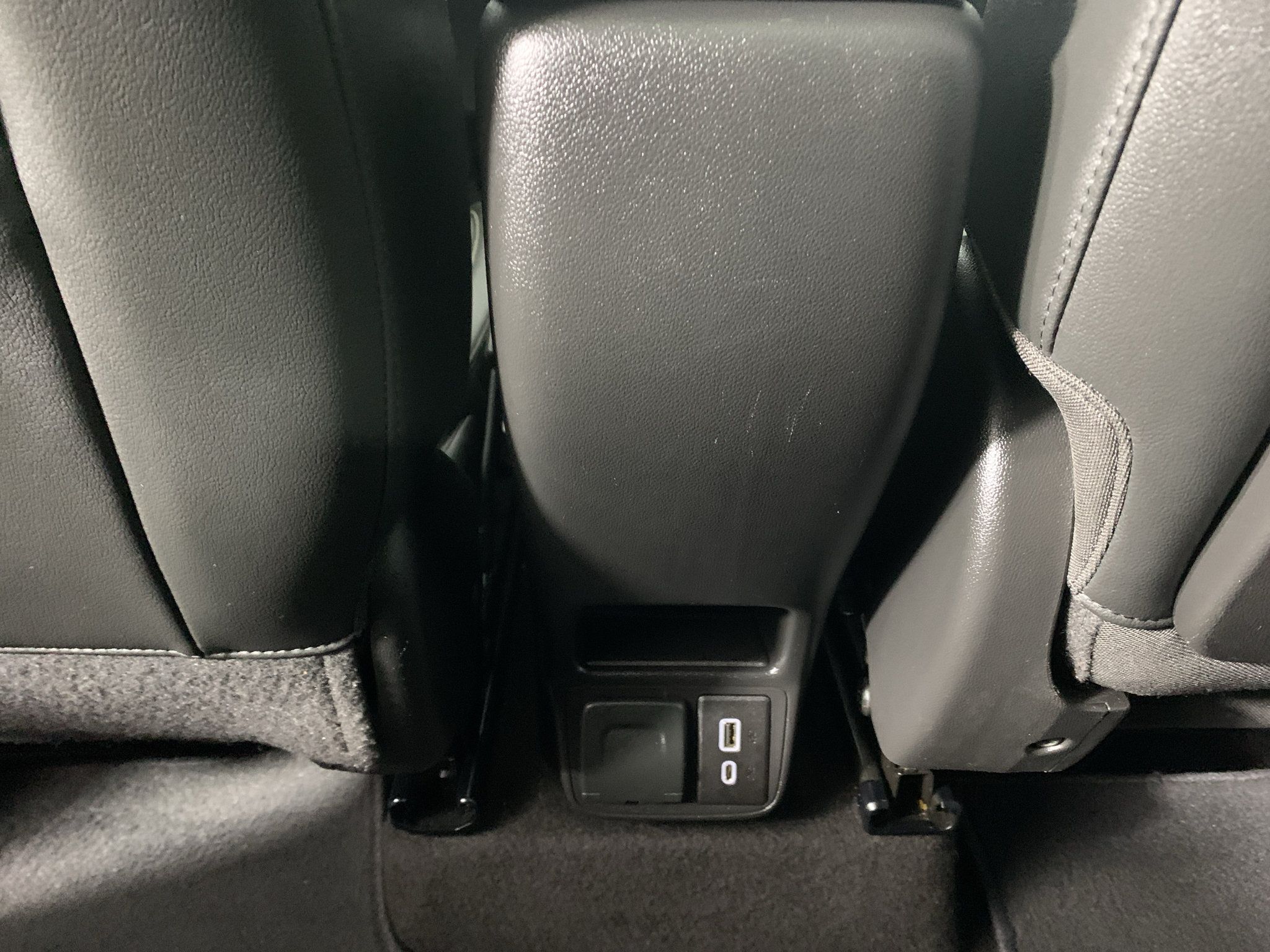 Used 2021 Chevrolet TrailBlazer ACTIV w/ Sun and Liftgate Package FWD image 32