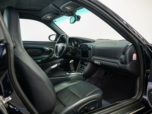 Used 2003 Porsche 911 Turbo AWD/4WD image 11