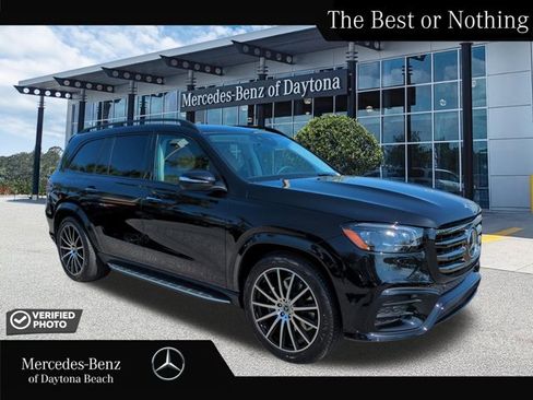 New 2026 Mercedes-Benz GLS 450 4MATIC image 1