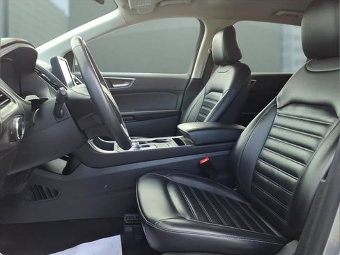 Used 2024 Ford Edge SEL image 18