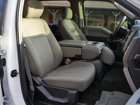 Used 2018 Ford F350 XLT image 24