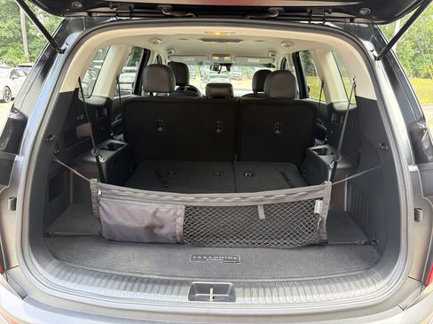 Used 2020 Kia Telluride LX FWD image 25