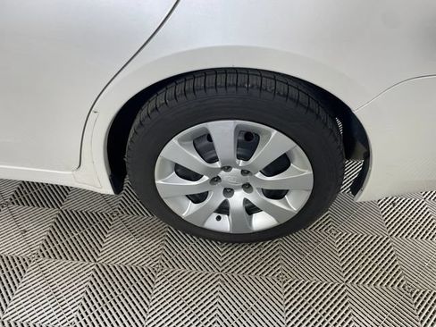 Used 2009 Subaru Impreza 2.5i AWD/4WD image 18