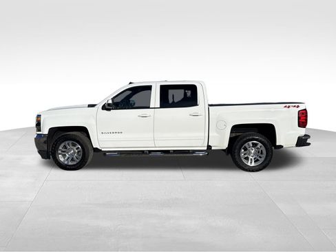 Used 2018 Chevrolet Silverado 1500 LT w/ All Star Edition image 17