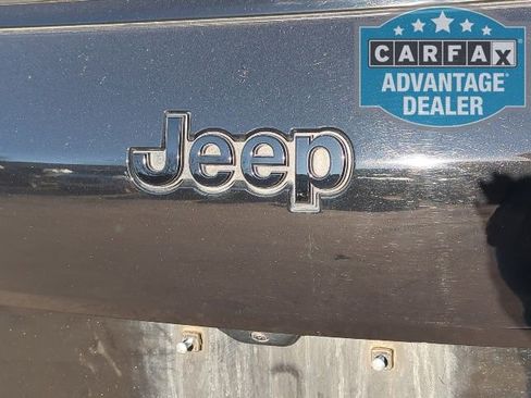 Used 2023 Jeep Grand Cherokee L Altitude image 34