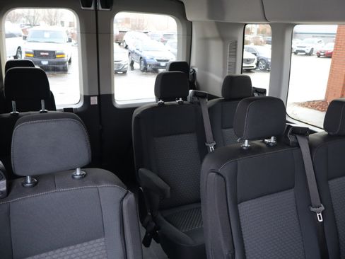 Used 2023 Ford Transit 350 XLT image 23