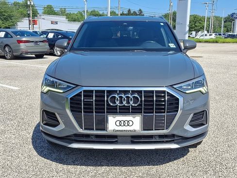 Used 2021 Audi Q3 2.0T Premium Plus w/ Premium Plus Package AWD/4WD image 2