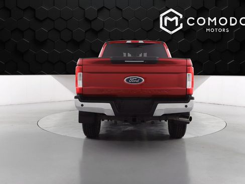 Used 2019 Ford F250 Lariat w/ Lariat Ultimate Package image 4