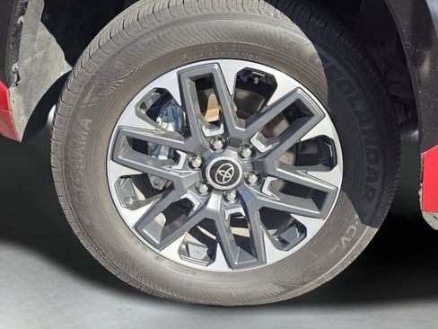 Used 2023 Toyota Tundra Limited AWD/4WD image 20