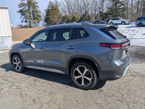 New 2025 Volkswagen Tiguan SE image 6