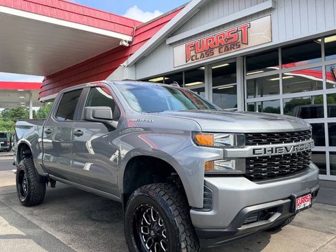 Used 2020 Chevrolet Silverado 1500 Custom w/ Infotainment Package RWD image 16