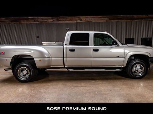Used 2005 Chevrolet Silverado 3500 LT w/ Heavy-Duty Power Package image 9