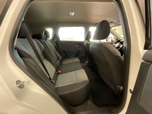 Used 2023 Nissan Rogue SV AWD/4WD image 21