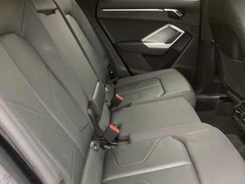 Used 2020 Audi Q3 2.0T Premium w/ Convenience Package image 5
