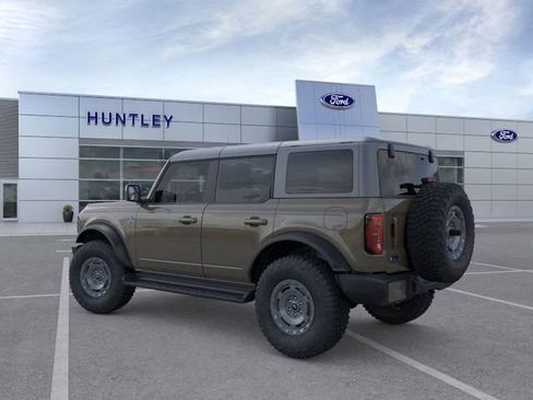 New 2025 Ford Bronco Outer Banks w/ Sasquatch Package image 4