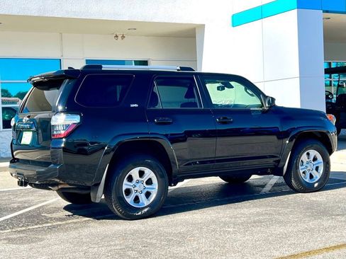 Used 2024 Toyota 4Runner SR5 image 4