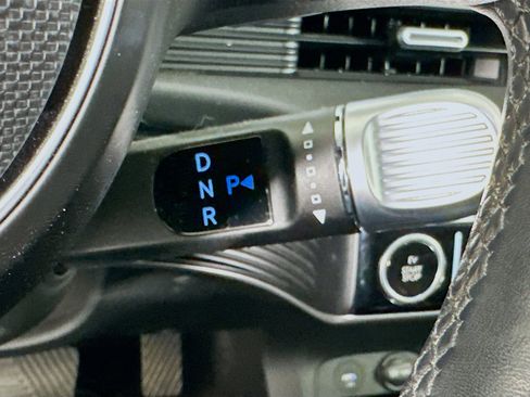 Used 2023 Hyundai Ioniq 5 SEL image 23