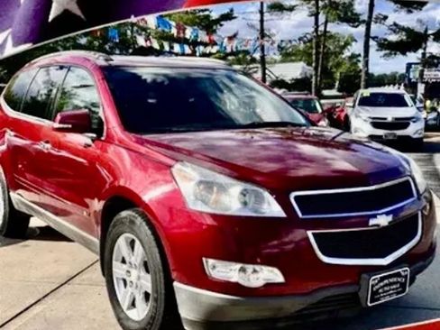 Used 2014 Chevrolet Traverse LT w/ All-Star Edition FWD image 1