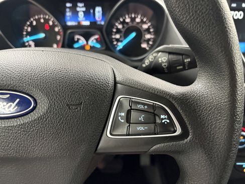 Used 2019 Ford Escape SE FWD image 30