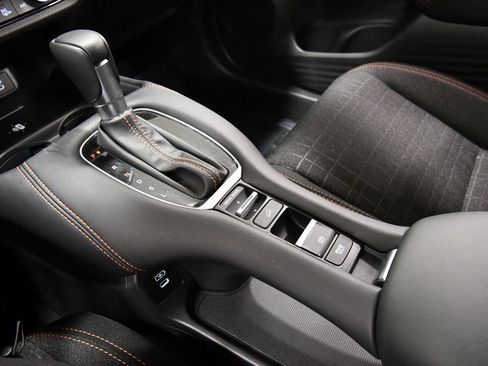 Certified 2026 Honda HR-V Sport image 26