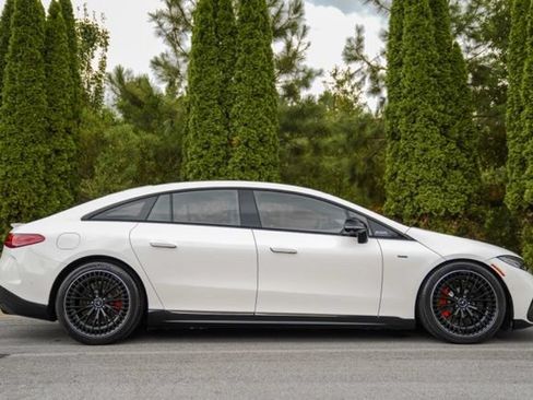 Used 2023 Mercedes-Benz EQS AMG 4MATIC w/ Trim Level Package image 8
