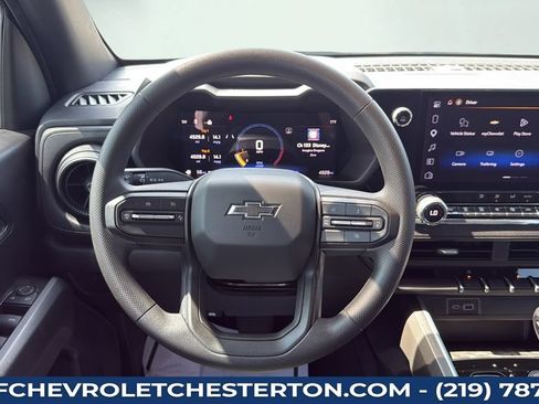 Used 2026 Chevrolet Colorado Trail Boss AWD/4WD image 19