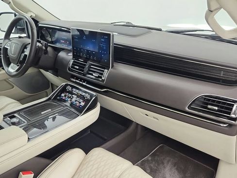 Used 2024 Lincoln Navigator Black Label AWD/4WD image 48