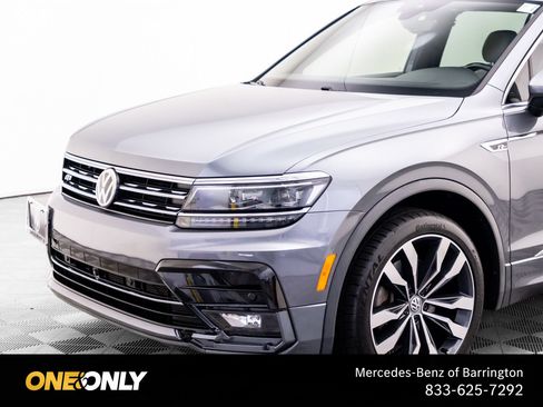 Used 2018 Volkswagen Tiguan SEL Premium AWD/4WD image 38