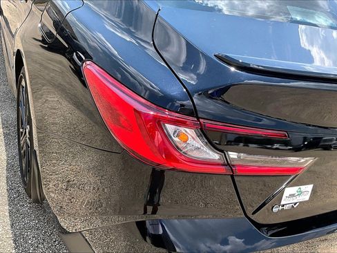 Used 2025 Toyota Camry SE w/ Convenience Package FWD image 28