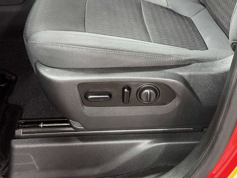 Used 2020 GMC Sierra 1500 Elevation w/ Elevation Value Package image 23