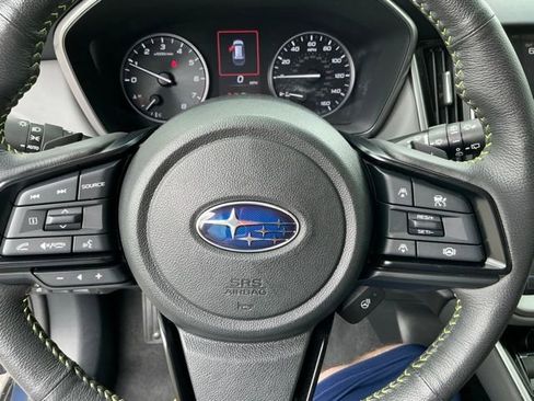 Used 2025 Subaru Outback Onyx Edition AWD/4WD image 28