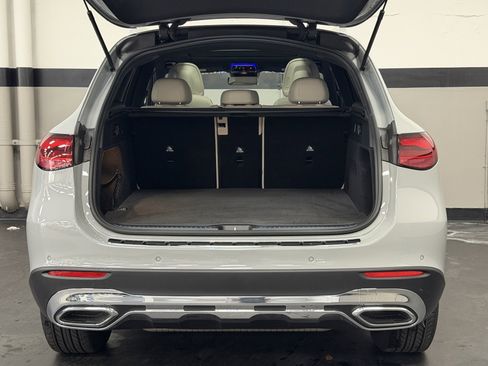 Certified 2025 Mercedes-Benz GLC 300 image 16