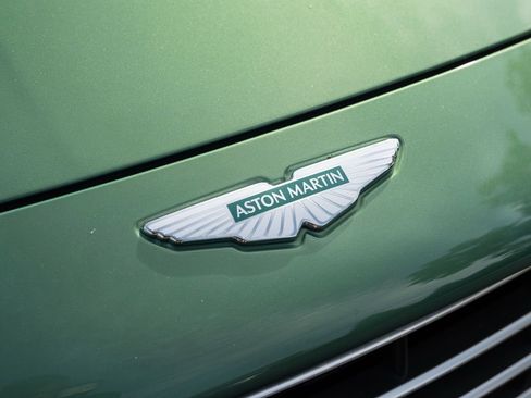 Used 2025 Aston Martin DB12 Convertible RWD image 15