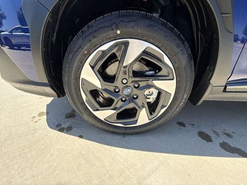 New 2026 Subaru Crosstrek 2.5i Limited AWD/4WD image 10