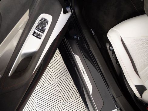 Used 2023 Chevrolet Corvette Stingray image 8