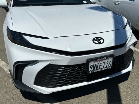 Used 2026 Toyota Camry SE w/ Convenience Package AWD/4WD image 12
