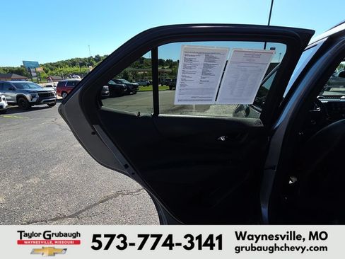 Used 2024 Chevrolet Equinox RS w/ RS Leather Package AWD/4WD image 27