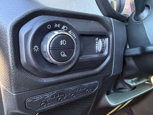 New 2026 Jeep Gladiator Sport image 28