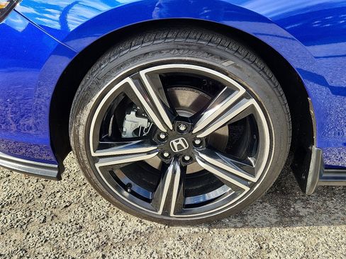 Used 2024 Honda Accord Sport image 8