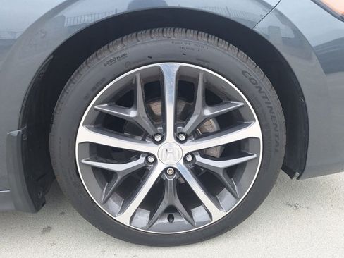 Used 2022 Honda Civic Touring image 18