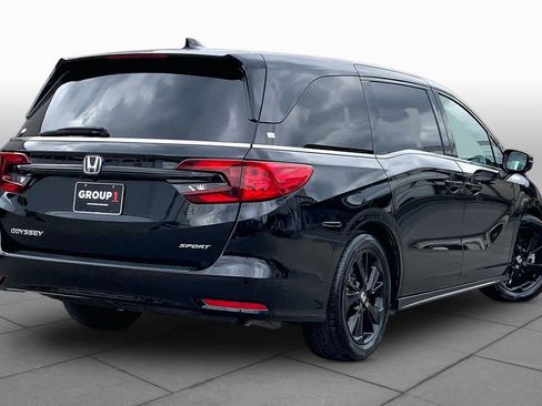 Used 2023 Honda Odyssey Sport image 13
