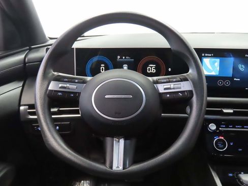 Used 2025 Hyundai Santa Cruz SEL image 10