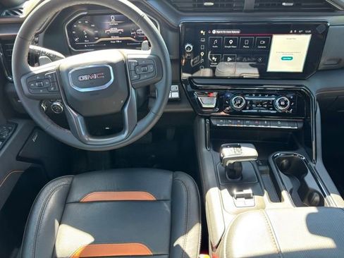 New 2025 GMC Sierra 1500 AT4 w/ AT4 Premium Package AWD/4WD image 19