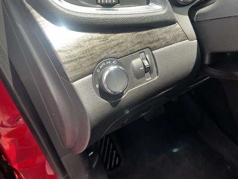 Used 2015 Buick Encore FWD image 17
