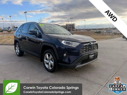 Used 2020 Toyota RAV4 Limited image 1