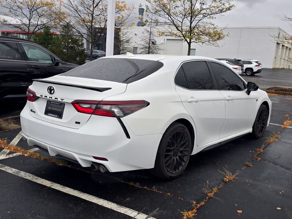 Used 2022 Toyota Camry SE w/ Convenience Package FWD image 8