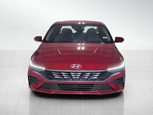 New 2026 Hyundai Elantra SE image 2