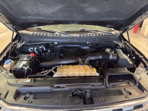Used 2020 Ford Expedition Limited RWD image 33